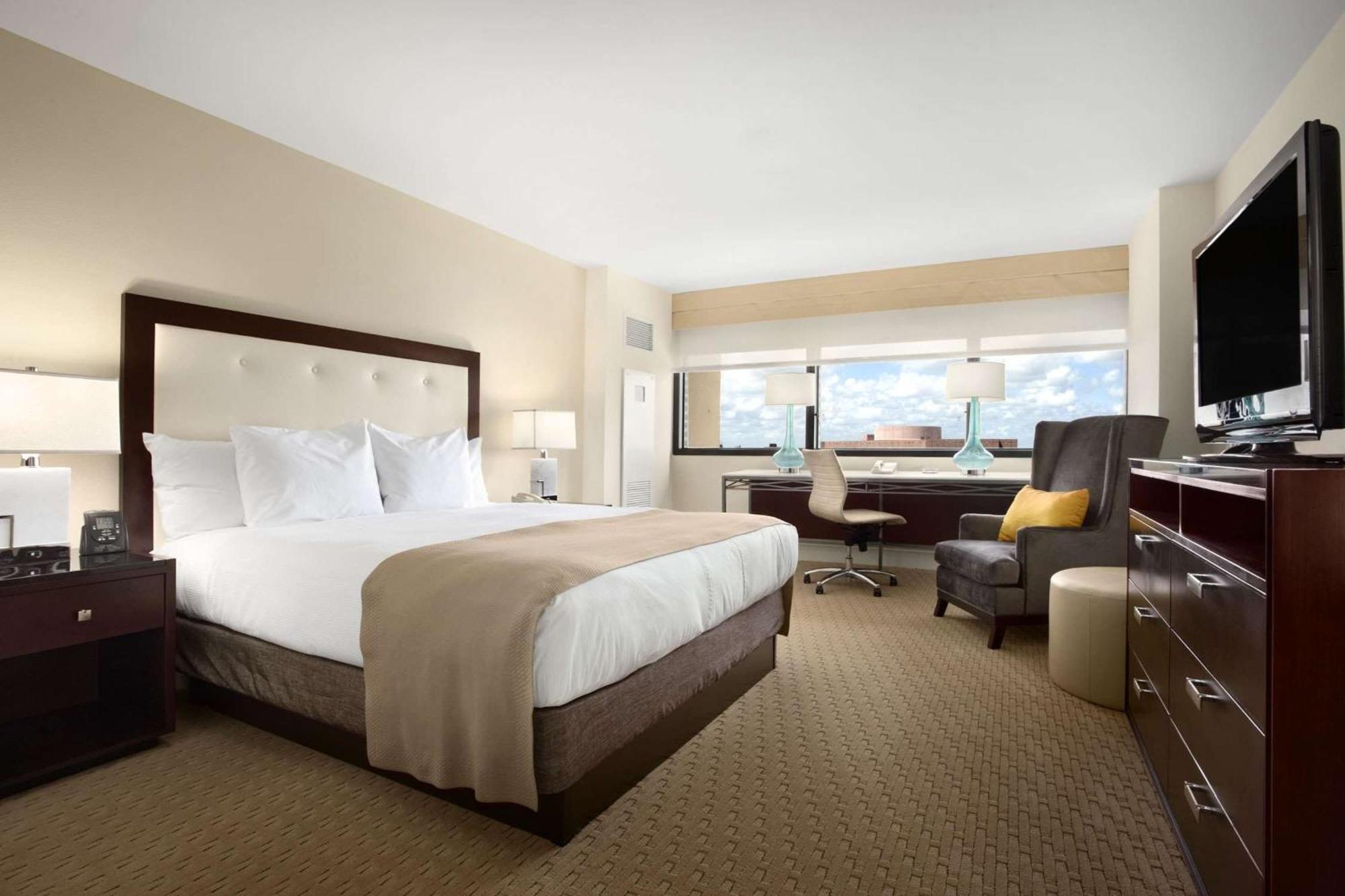 Hilton Miami Airport Blue Lagoon Luaran gambar